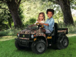 John Deere 12-Volt Electric Children's Tractor With Working Excavator Arm And Tipping Bucket. - Slika 10